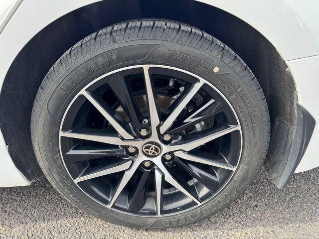 2023 Toyota Camry Hybrid SE