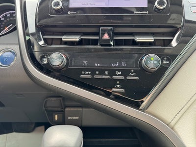 2023 Toyota Camry Hybrid SE