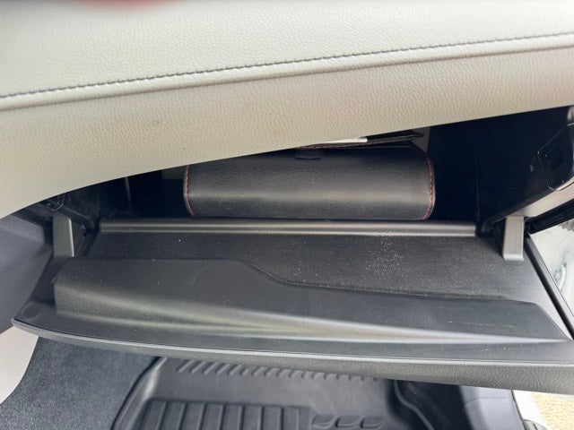 2023 Toyota Camry Hybrid SE