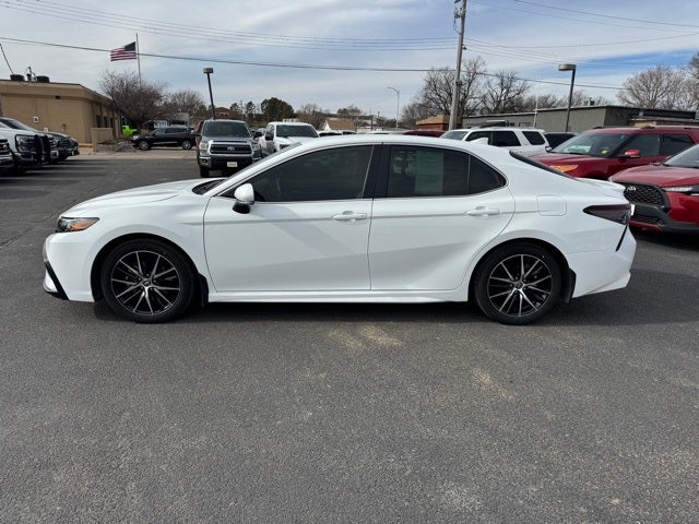 2023 Toyota Camry Hybrid SE