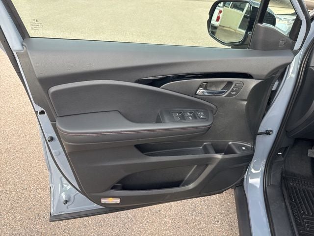 2025 Honda Ridgeline Black Edition