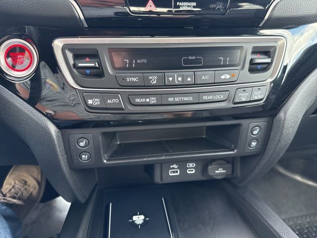 2025 Honda Ridgeline Black Edition