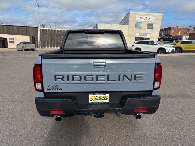 2025 Honda Ridgeline Black Edition