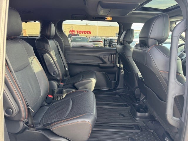 2024 Toyota Sienna XSE 7 Passenger