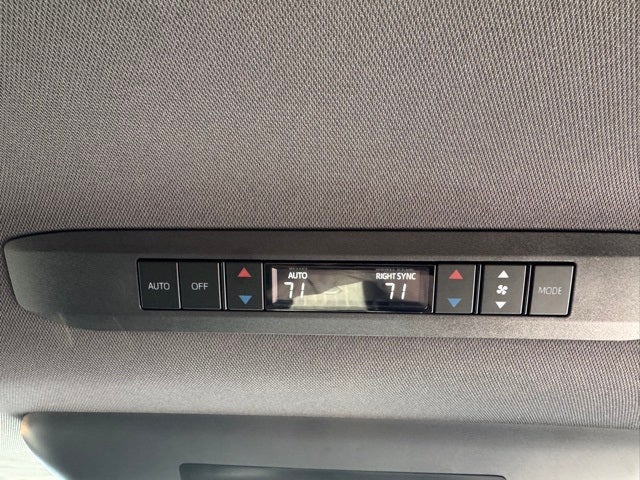 2024 Toyota Sienna XSE 7 Passenger