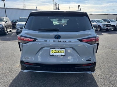 2024 Toyota Sienna XSE 7 Passenger