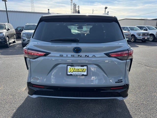 2024 Toyota Sienna XSE 7 Passenger