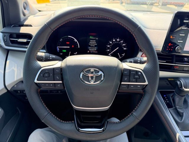 2022 Toyota Sienna XSE 7 Passenger