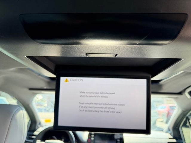 2022 Toyota Sienna XSE 7 Passenger