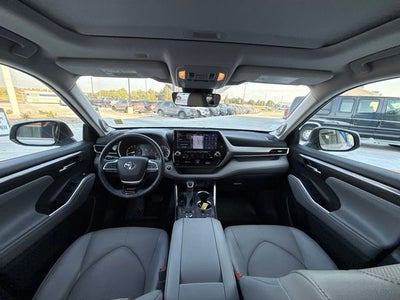 2022 Toyota Highlander Limited