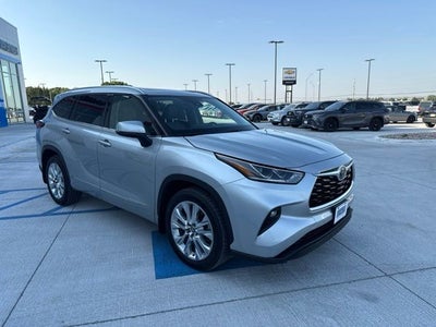 2022 Toyota Highlander Limited