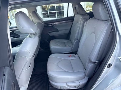 2022 Toyota Highlander Limited