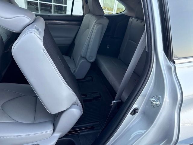 2022 Toyota Highlander Limited