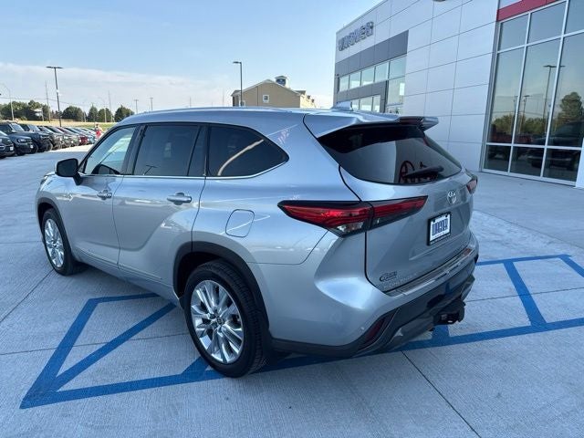 2022 Toyota Highlander Limited