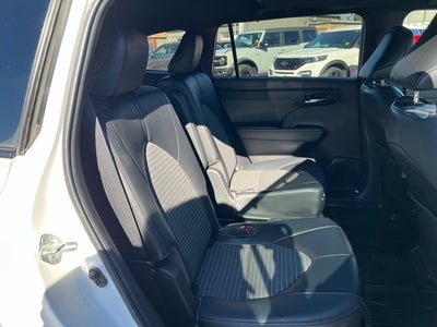 2022 Toyota Highlander XSE