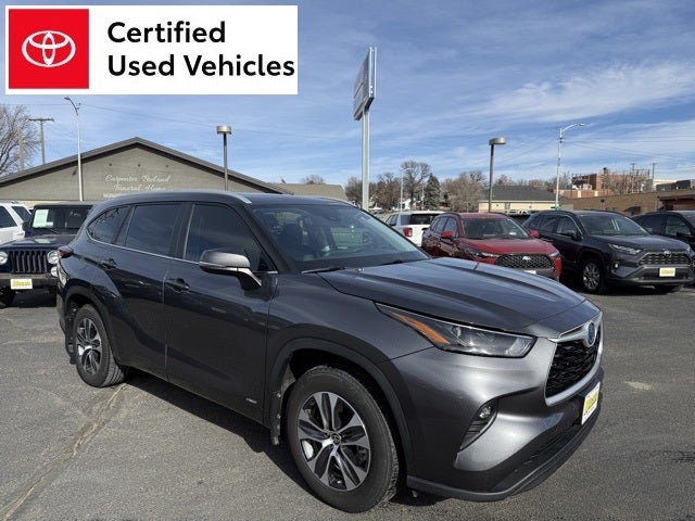 2024 Toyota Highlander Hybrid XLE