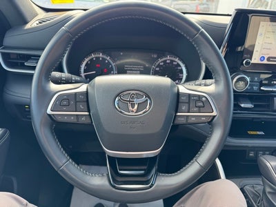 2024 Toyota Highlander XSE