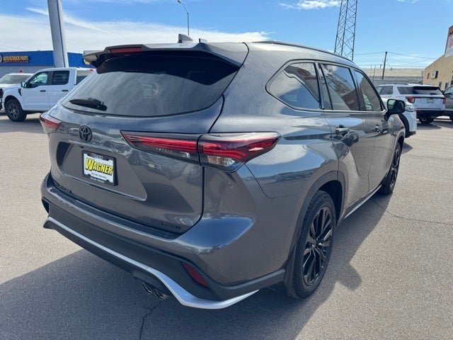 2024 Toyota Highlander XSE