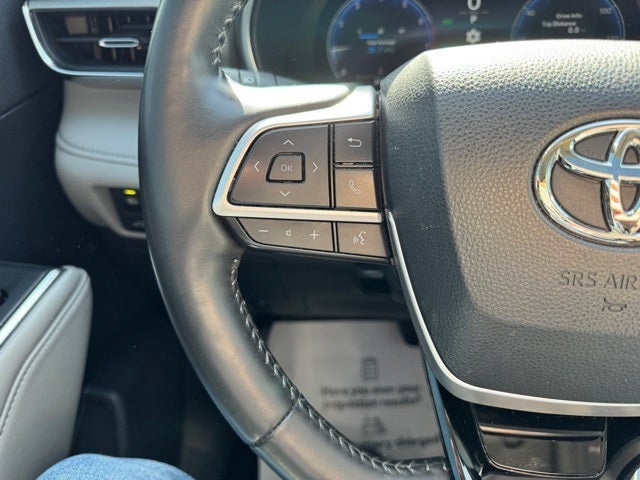 2023 Toyota Highlander Platinum