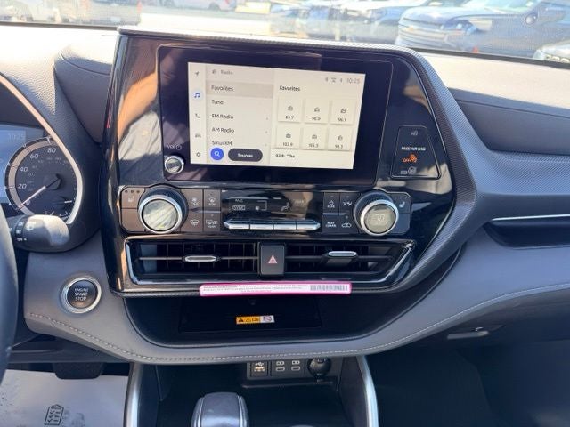 2024 Toyota Highlander XSE