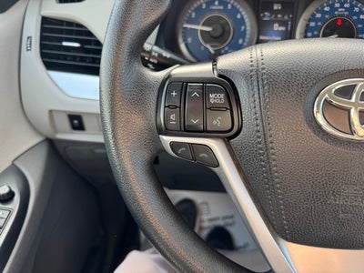 2020 Toyota Sienna LE 8 Passenger