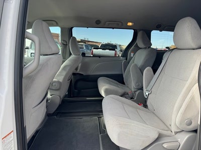 2020 Toyota Sienna LE 8 Passenger