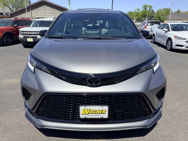 2026 Toyota Sienna XSE 7 Passenger