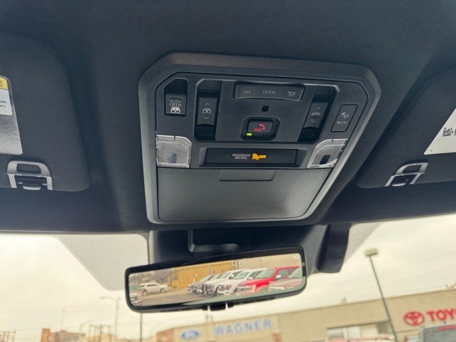 2024 Toyota Tundra Hybrid Platinum