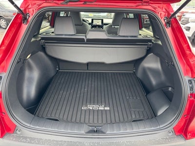 2026 Toyota Corolla Cross Hybrid SE