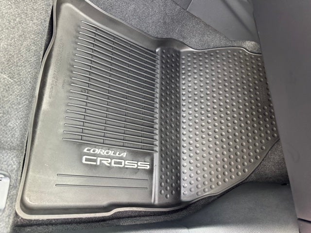 2026 Toyota Corolla Cross Hybrid SE