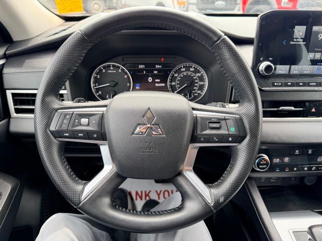 2022 Mitsubishi Outlander SEL