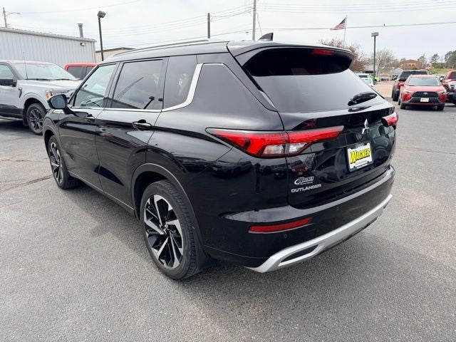 2022 Mitsubishi Outlander SEL