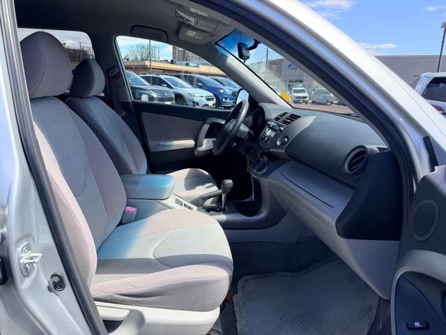 2006 Toyota RAV4 Base