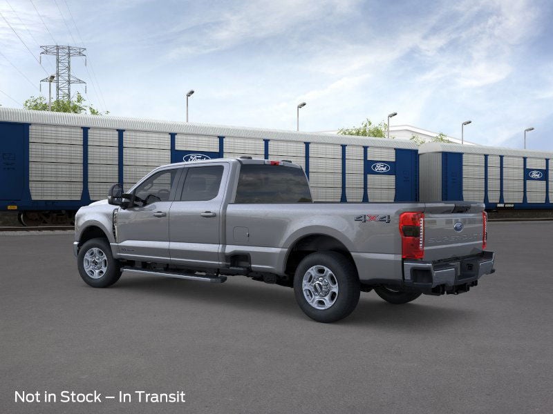 2026 Ford Super Duty F-350® XLT