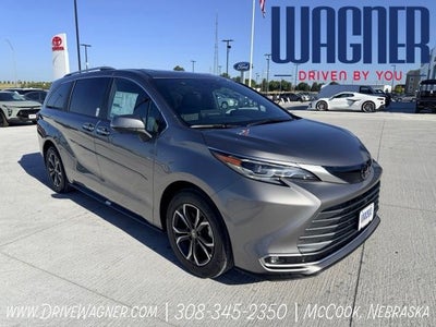 2026 Toyota Sienna Platinum