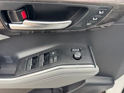 2026 Toyota Highlander Hybrid Limited