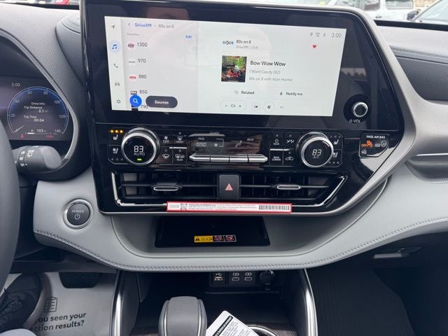 2026 Toyota Highlander Hybrid Limited