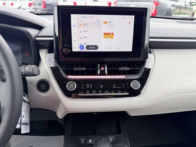 2026 Toyota Corolla Cross LE