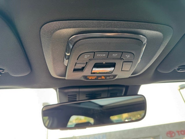 2026 Toyota Toyota Crown Platinum