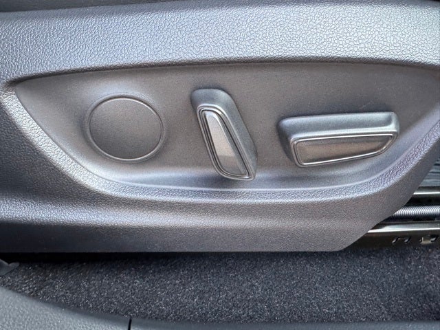 2026 Toyota Toyota Crown Platinum